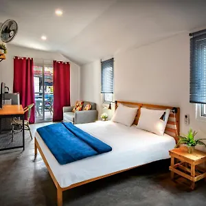 Cafe Del Sol Bed and Breakfast Κο Τάο