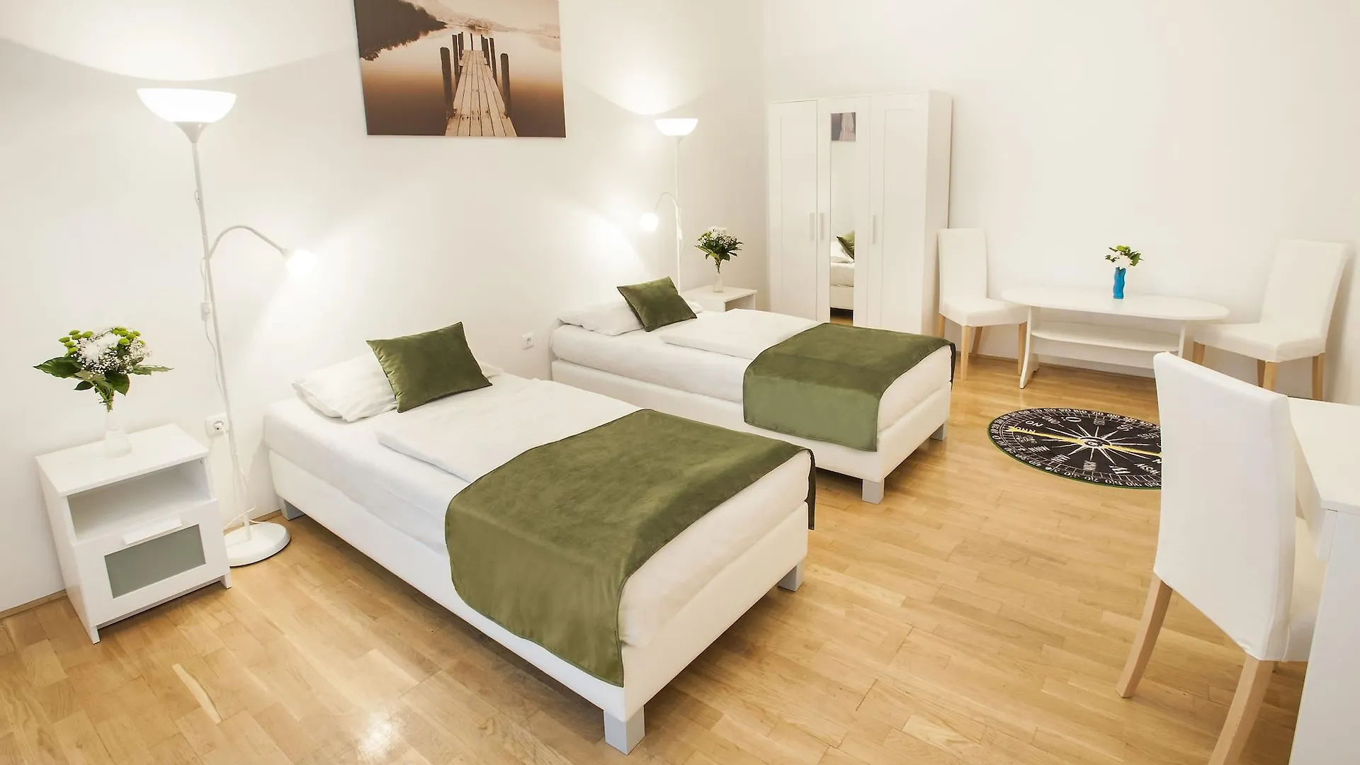***  Baross City Hotel - Budapest Hungary