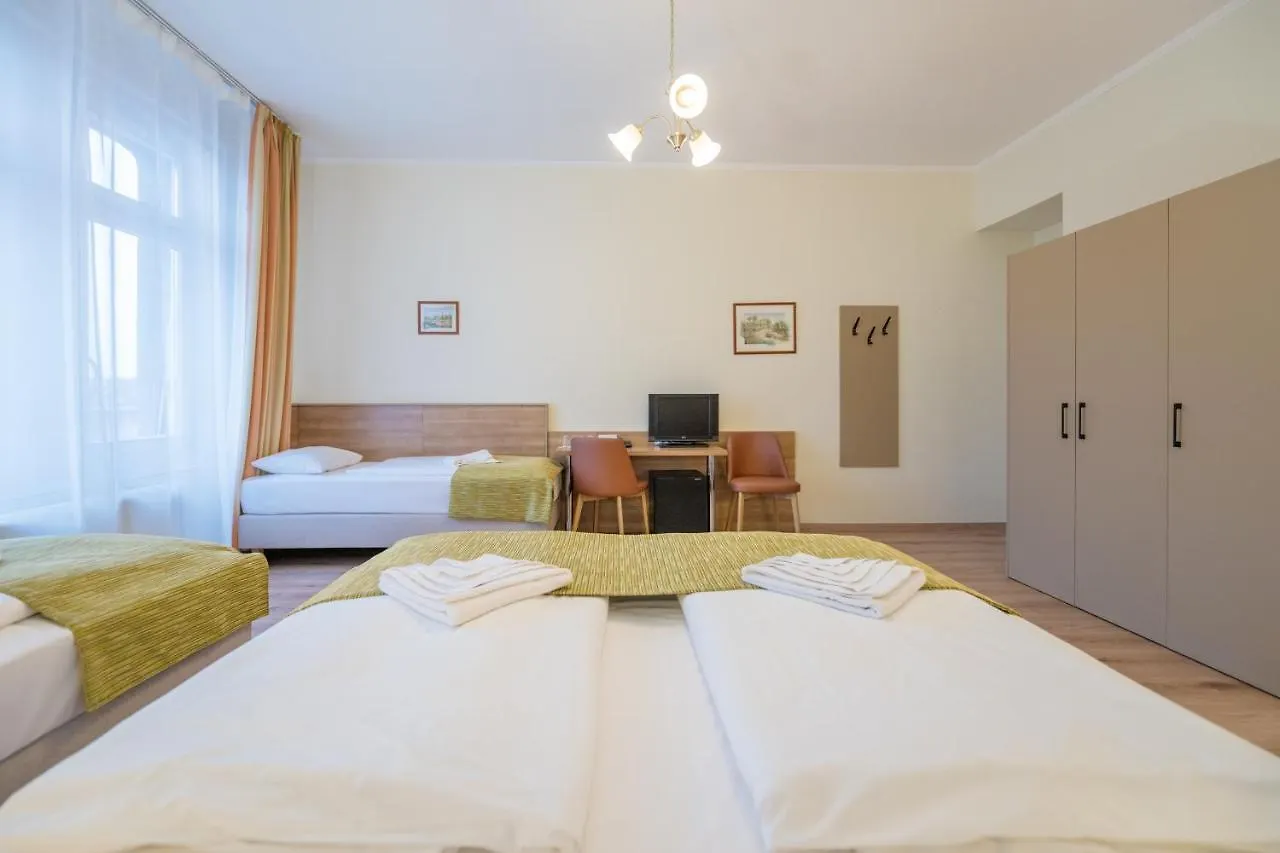 Baross City Hotel - Budapeste Hungria