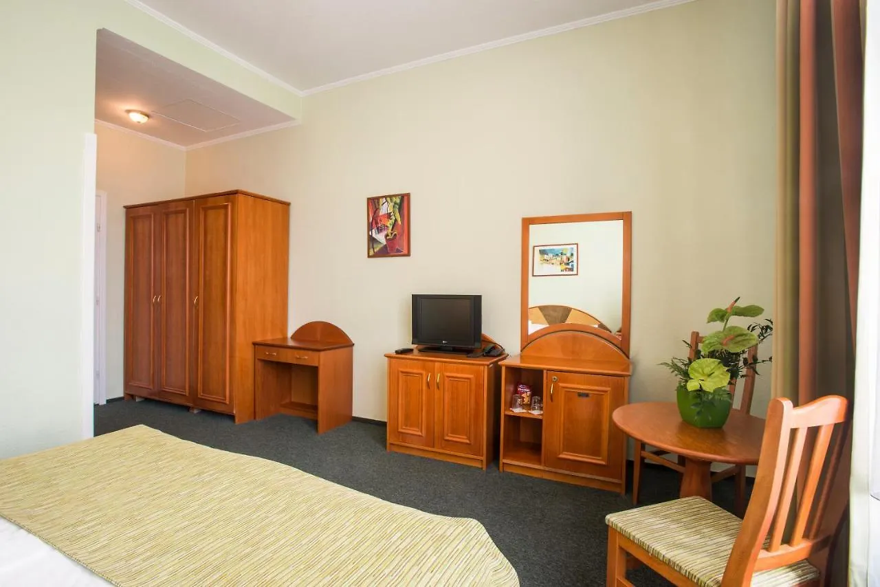 Baross City Hotel - Budapeste